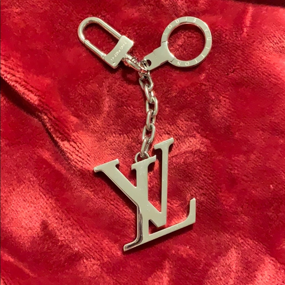Louis Vuitton Key chain